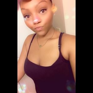 Meet your Posher, Jasmin